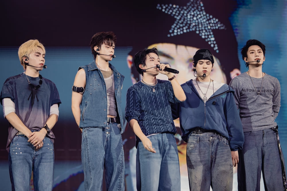 minhtin bật khóc trên hàng ghế khán giả vì lời nhắn gửi của Phúc Nguyên - 1