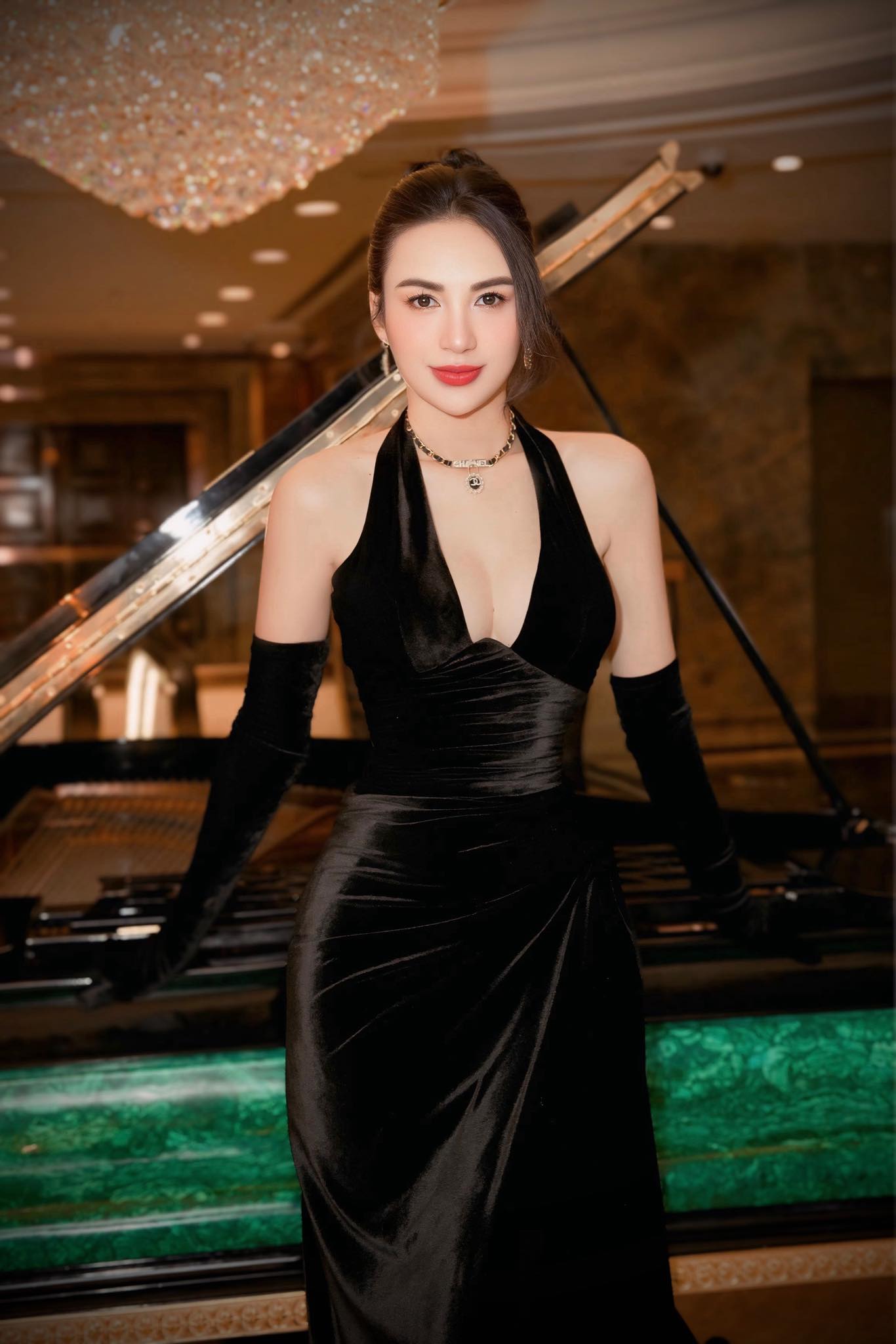 Hoa hậu Ngọc Diễm liên tục gặt hái thành công đáng ngưỡng mộ - 2