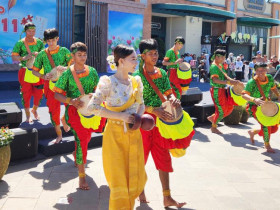  - Bảo tồn di sản văn hóa trên núi Bà Đen