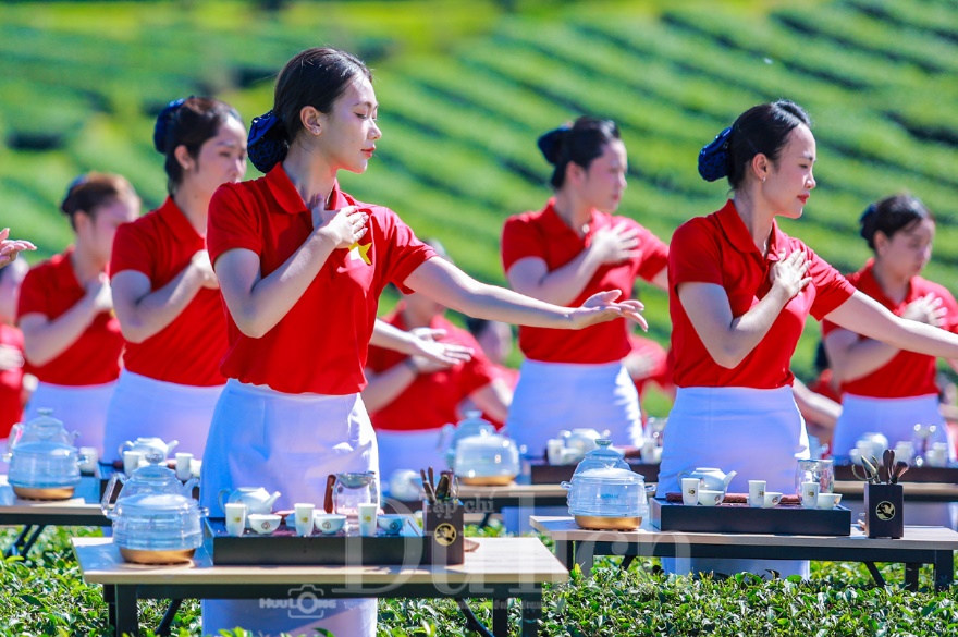 ‘Việt trà thức’ - Bản giao hưởng 1111 mảnh ghép tinh túy hồn trà Việt - 2