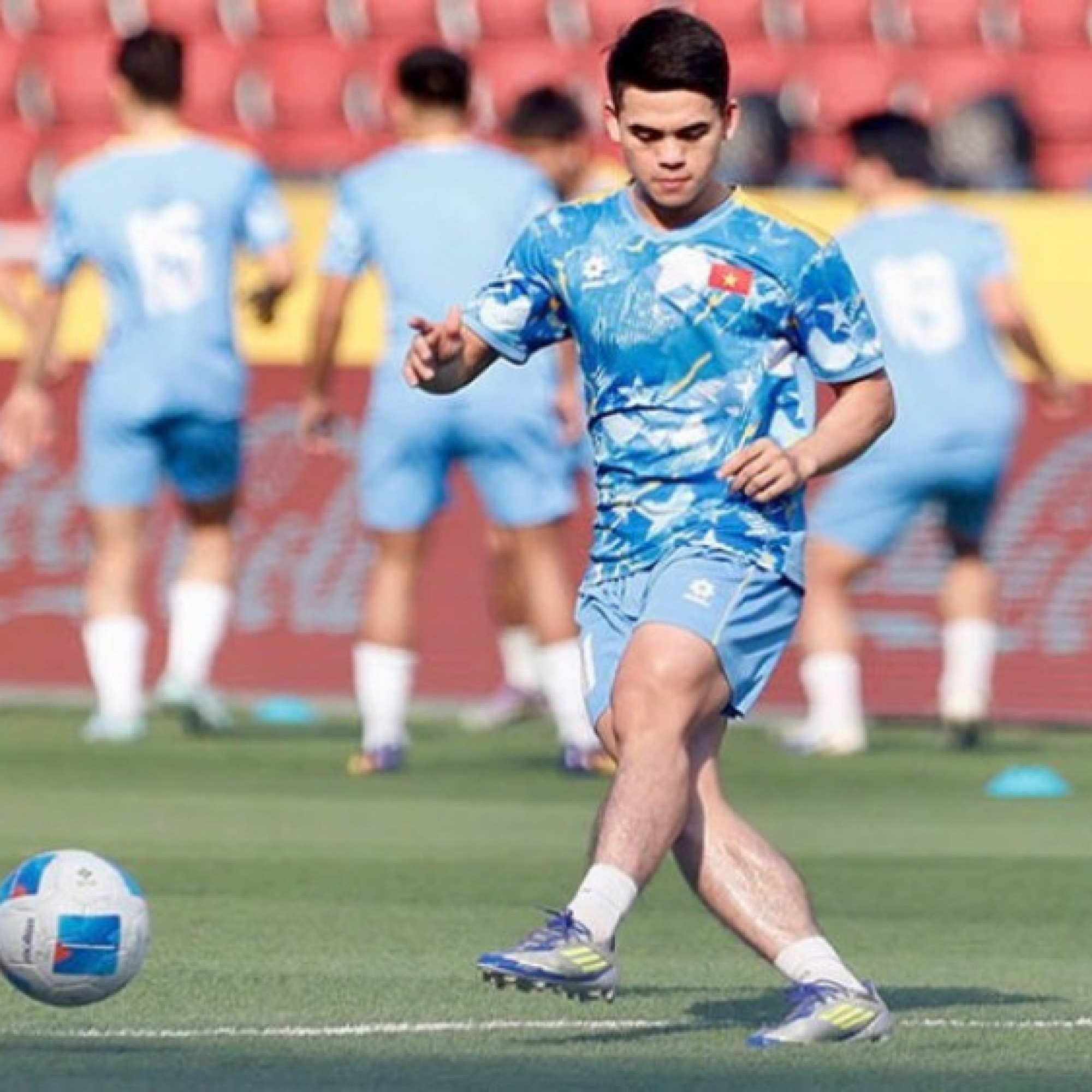  - U22 Việt Nam đấu U22 Lào: Thầy trò HLV Kim Sang Sik thi đấu nỗ lực