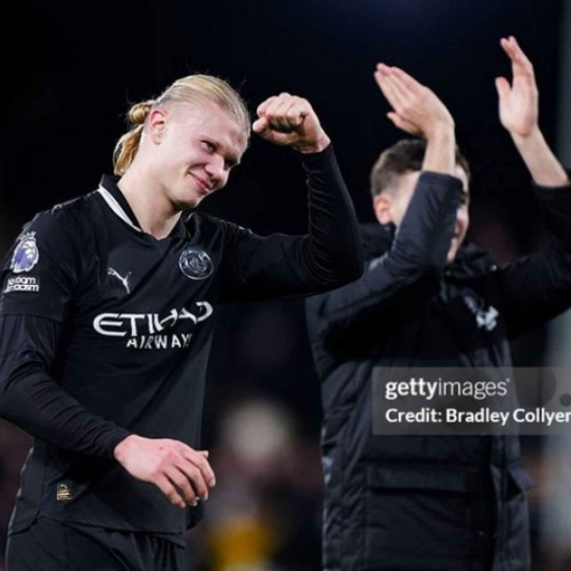  - Nóng bảng xếp hạng Ngoại hạng Anh: Man City bám sát Arsenal, Everton bắt kịp Liverpool & MU