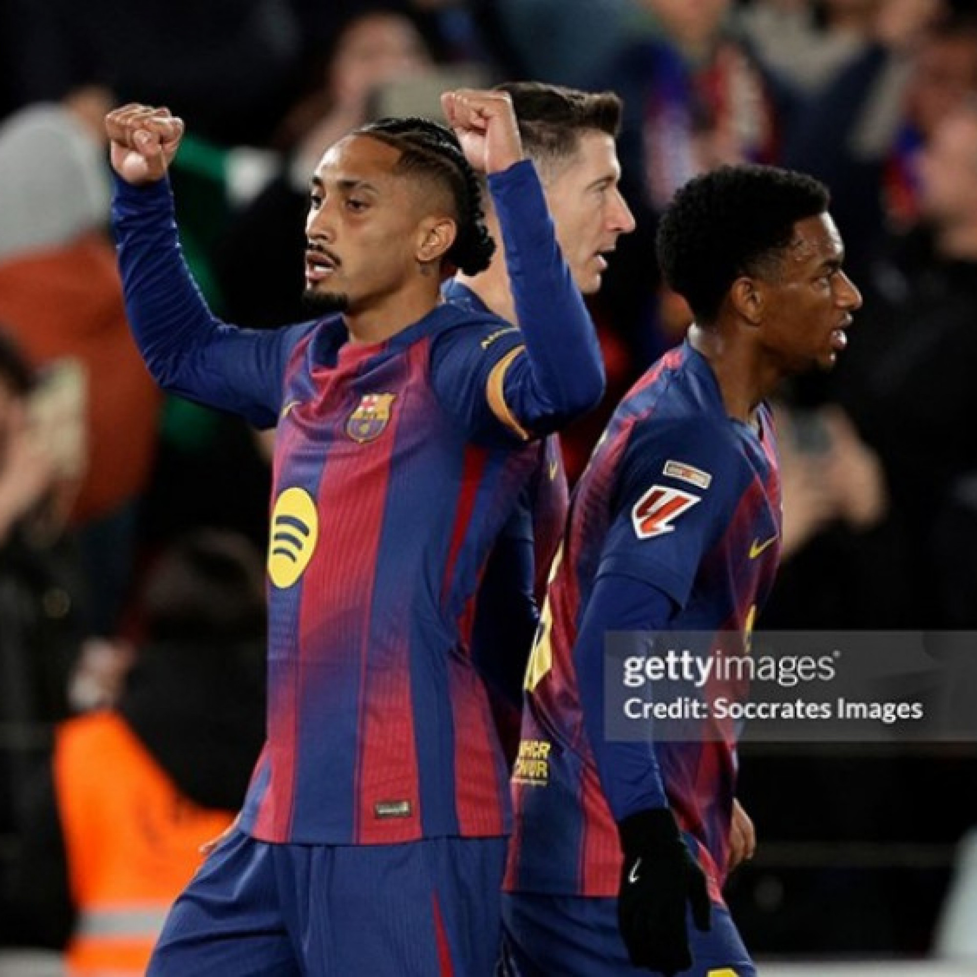  - Nóng bảng xếp hạng La Liga: Barcelona xây chắc ngôi đầu, áp lực lên Real Madrid