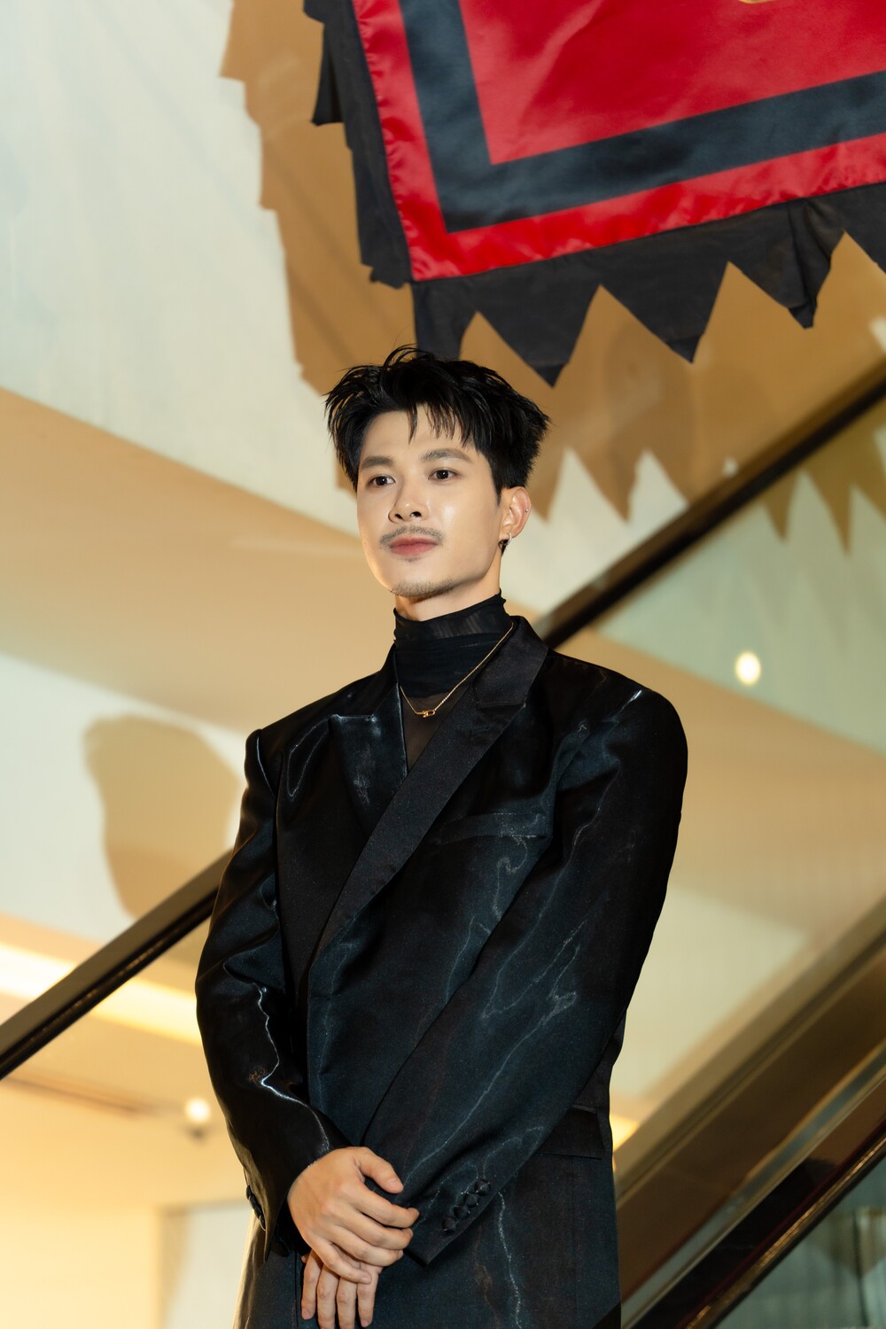 Dàn “Anh Trai” đổ bộ cùng Trường Giang, Thu Trang, Tiến Luật, Quang Tuấn, Ninh Dương Lan Ngọc chúc mừng Anh Tú Atus ra phim mới - 1