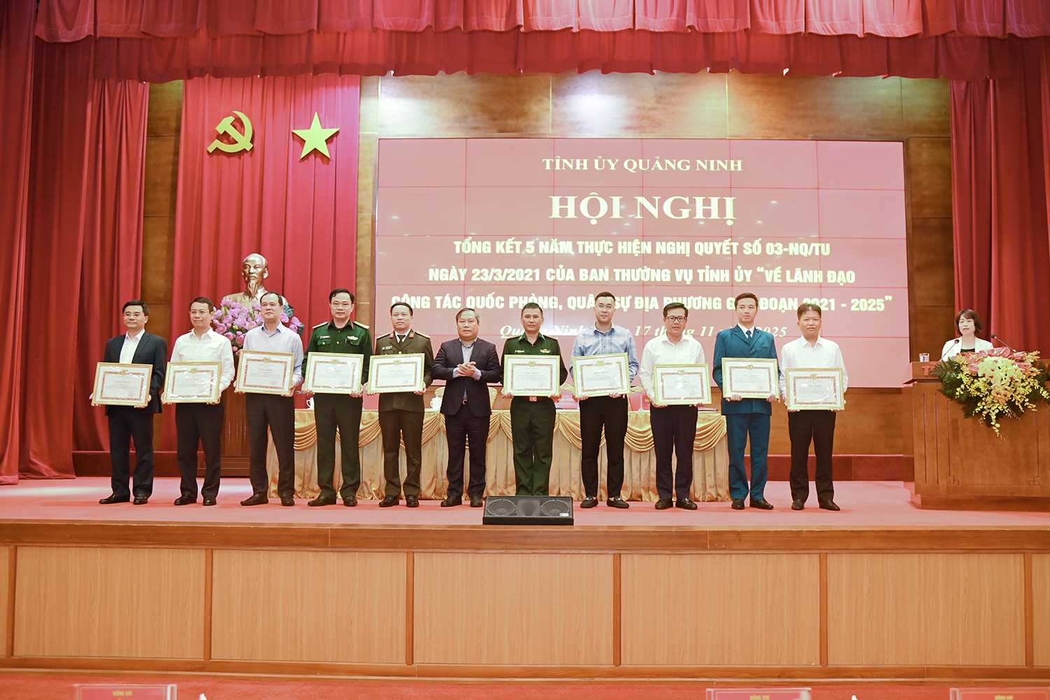 Quảng Ninh: Tổng kết 5 năm củng cố quốc phòng, giữ vững ổn định địa bàn - 2