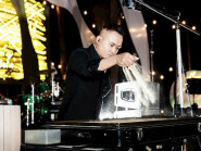 Nghệ sĩ tranh cát Nguyễn Tiến bền bỉ gìn giữ văn hóa truyền thống trong thời công nghệ số