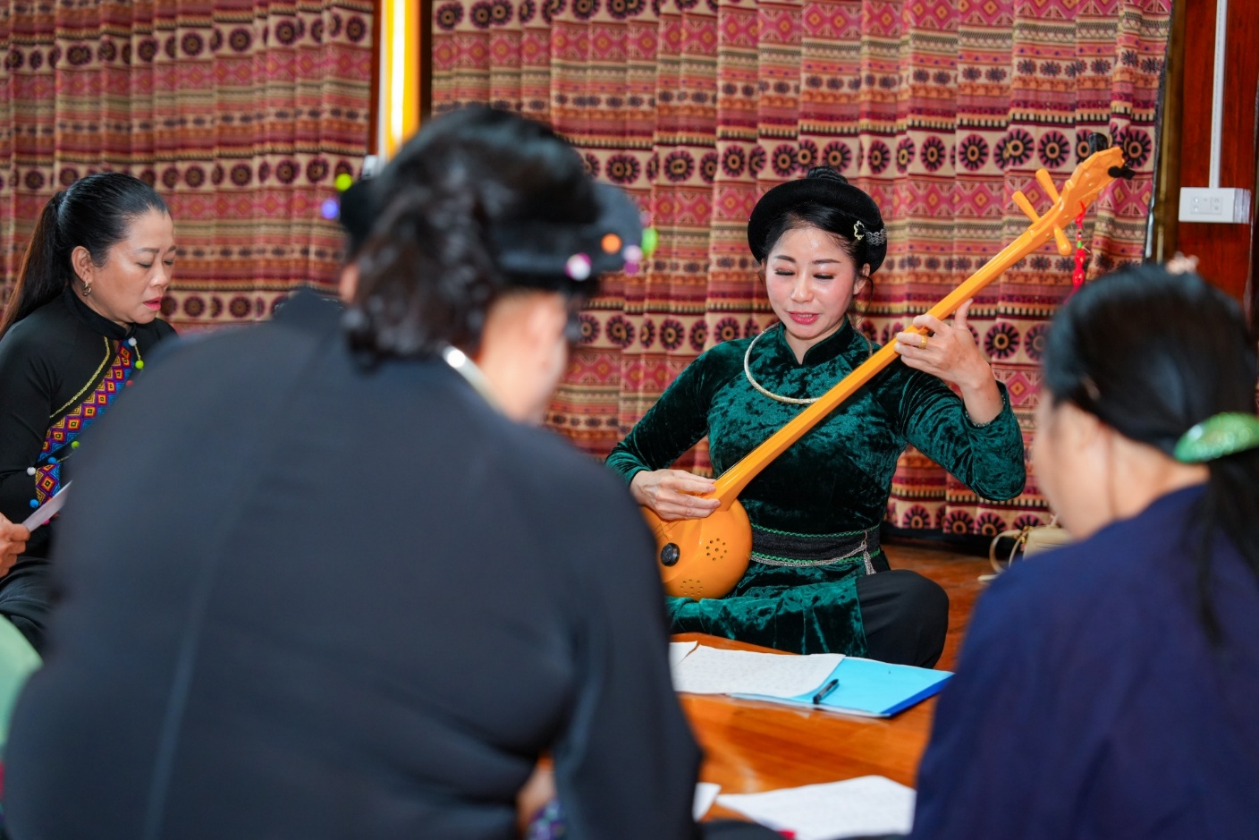 Đánh thức 'hồn' núi rừng Võ Nhai: Khi điệu Then, đàn Tính hòa nhịp cùng du lịch - 9