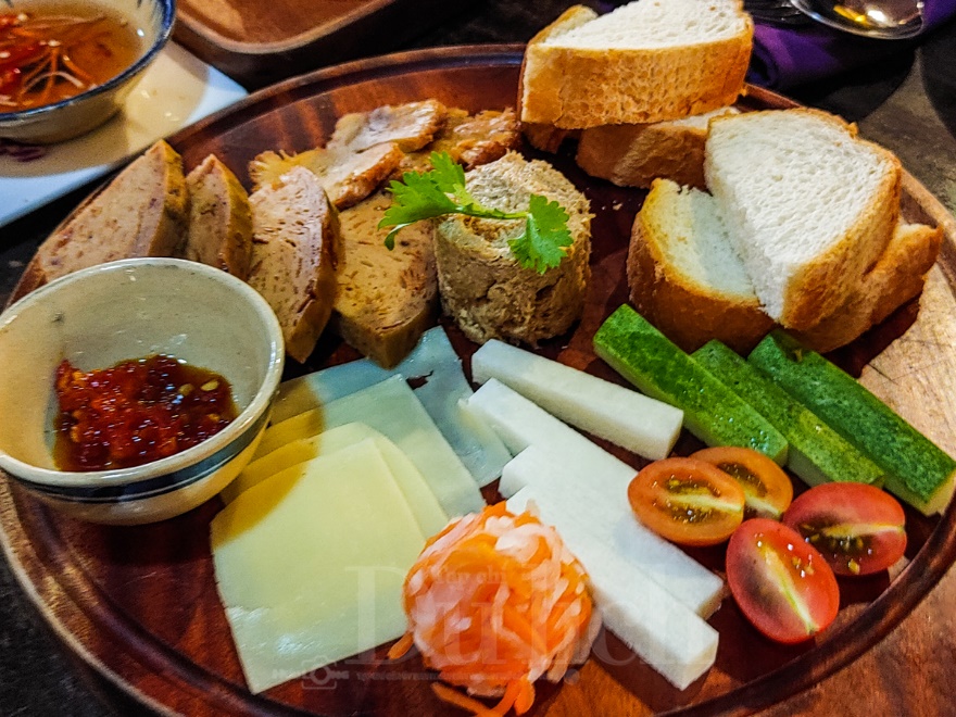 Dấu ấn văn hóa Tây Tạng trong không gian ẩm thực chay giữa lòng Sài Gòn - 15