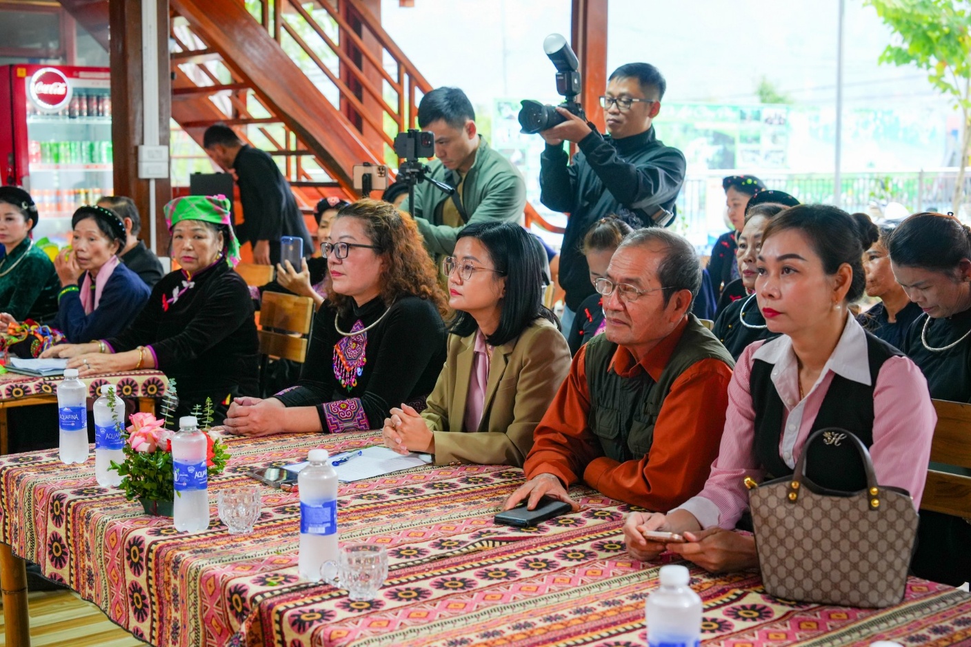 Đánh thức 'hồn' núi rừng Võ Nhai: Khi điệu Then, đàn Tính hòa nhịp cùng du lịch - 2