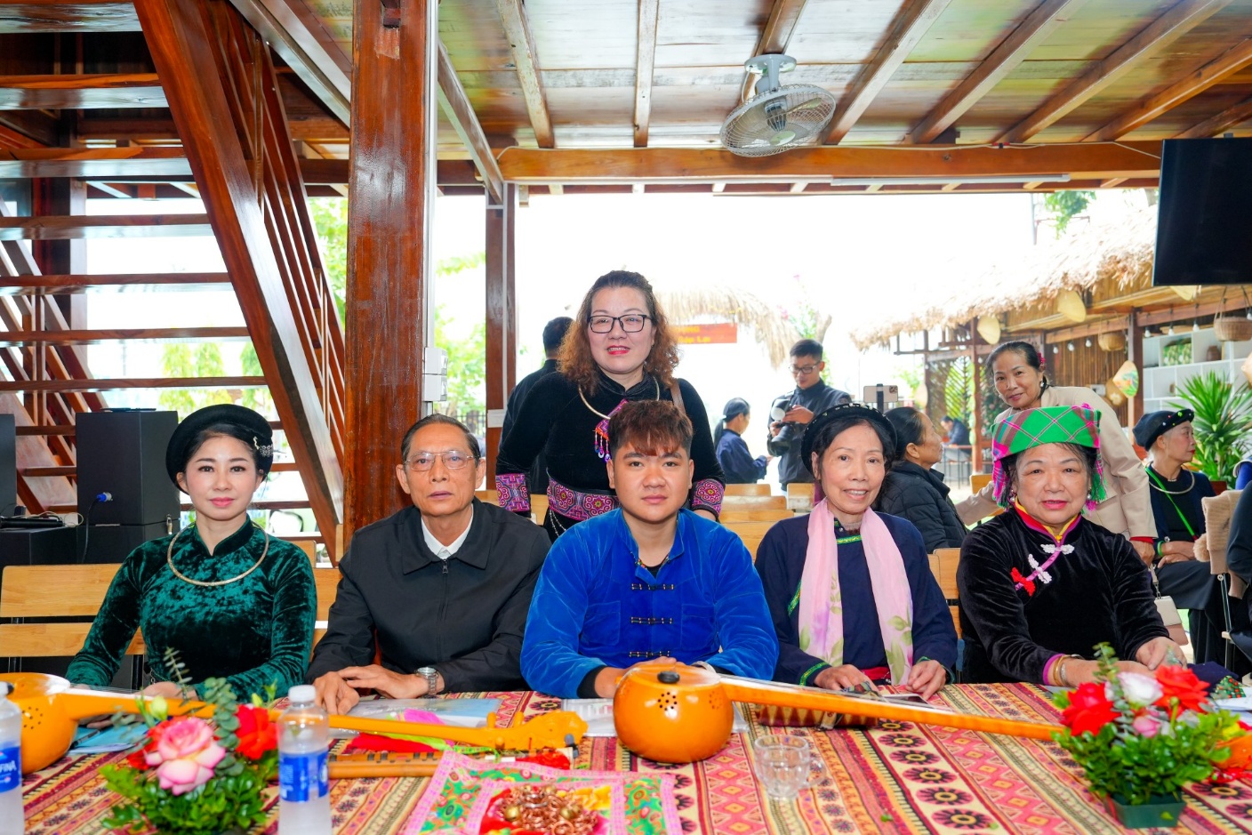 Đánh thức 'hồn' núi rừng Võ Nhai: Khi điệu Then, đàn Tính hòa nhịp cùng du lịch - 4