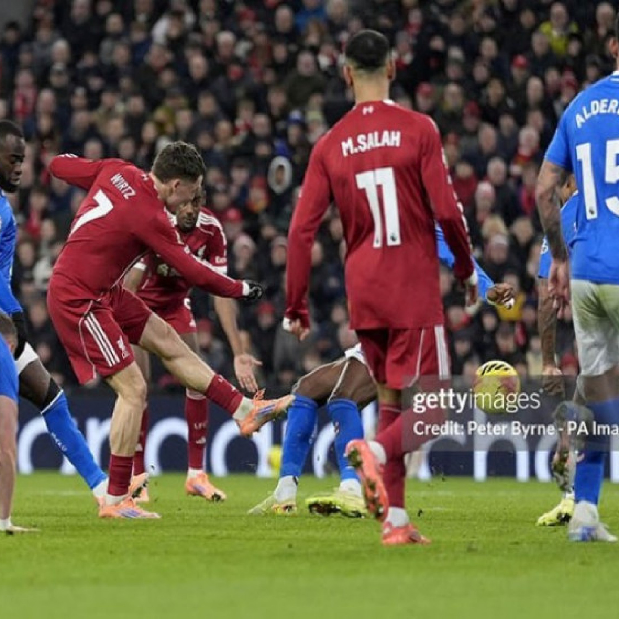  - "Bom tấn" Wirtz bị tước bàn thắng đầu tiên cho Liverpool, lý do vì sao?