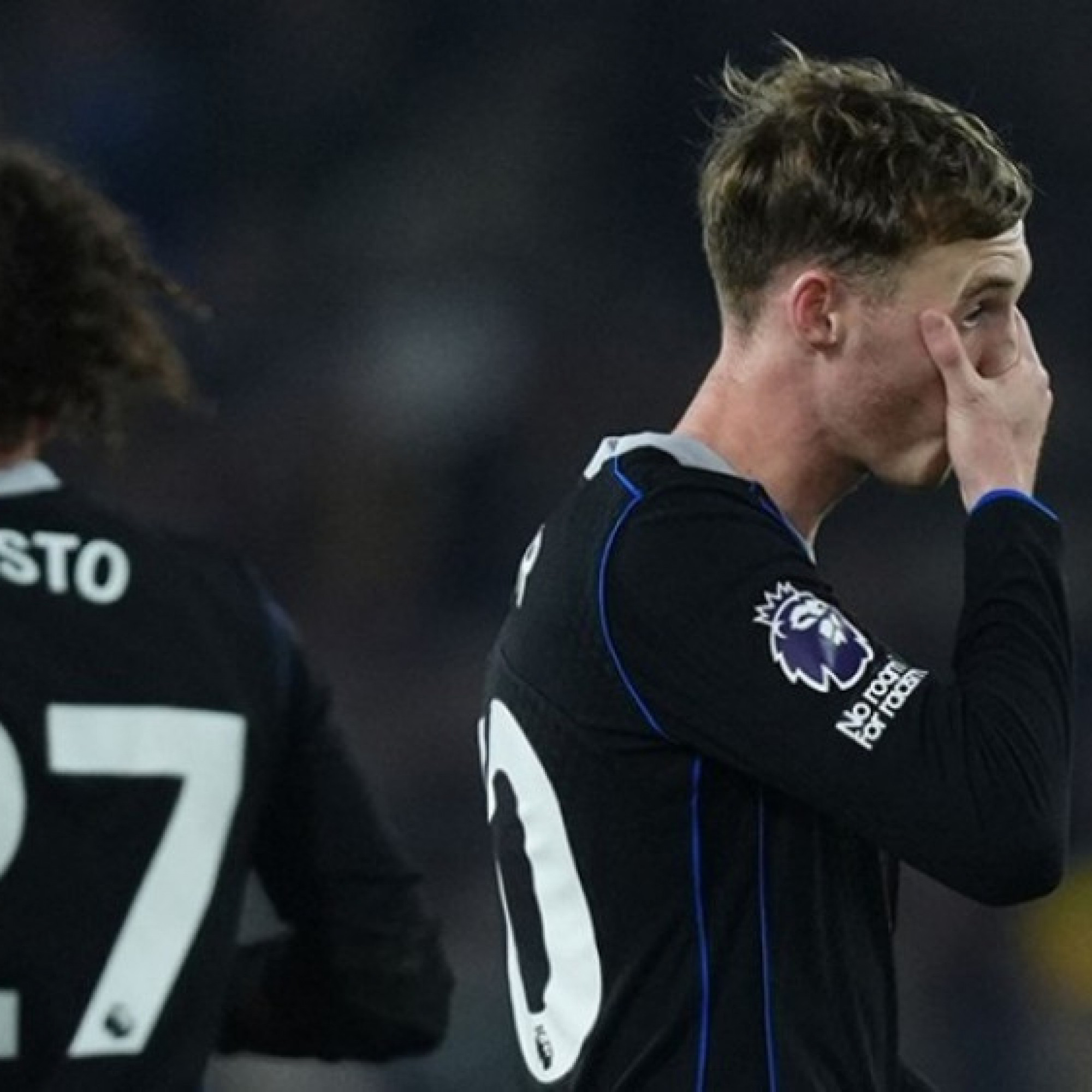  - Chelsea phơi bày điểm yếu chí mạng, khó đua vô địch Ngoại hạng Anh