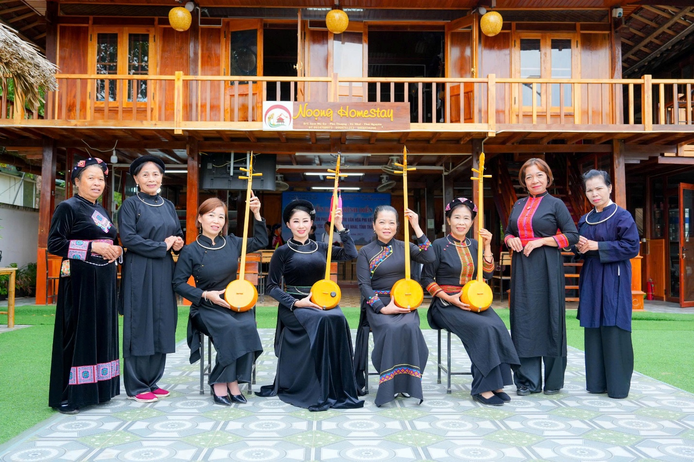 giu “lua” van hoa o vo nhai: khi nguoi tre chac tay dan, ngot giong hat - 2