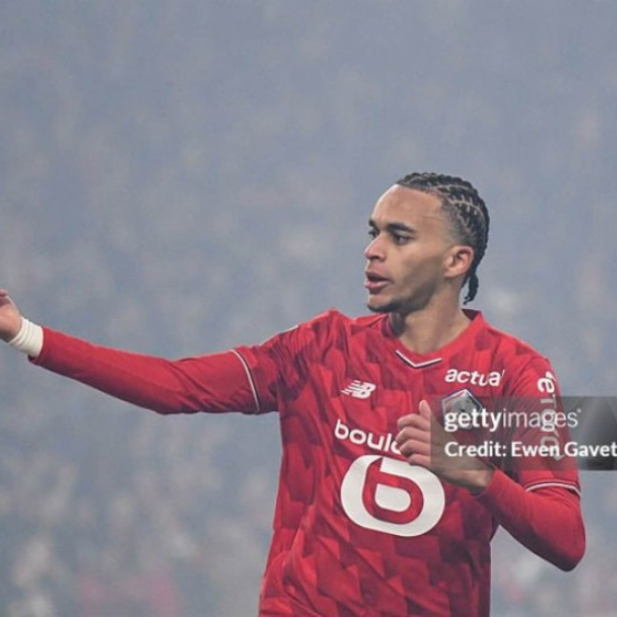  - Mbappe ghi tuyệt phẩm hạ đội của Greenwood, hâm nóng đua vô địch Ligue 1