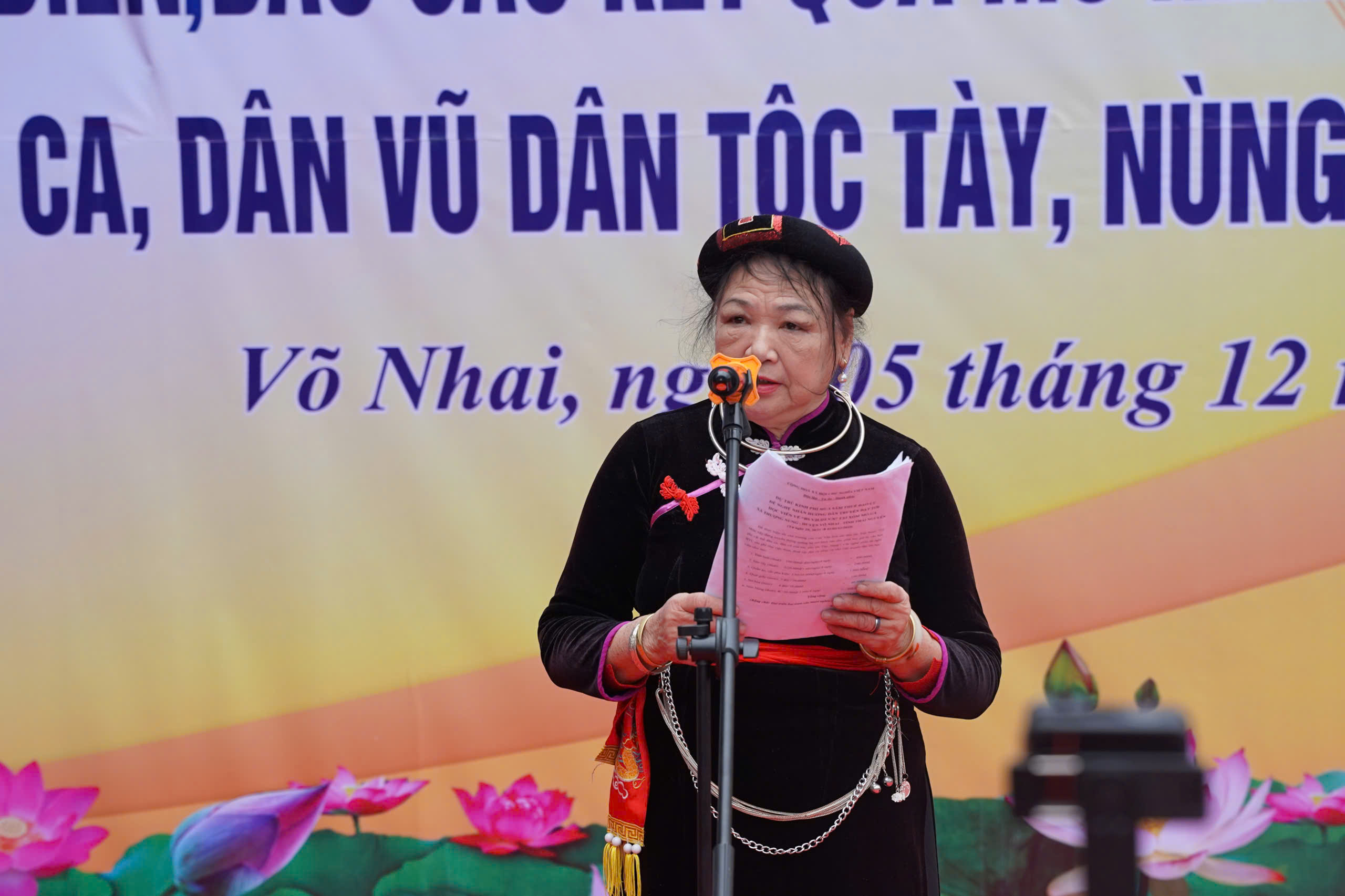 bao ton van hoa gan voi su phat trien sinh ke cua dong bao dan toc thieu so - 14