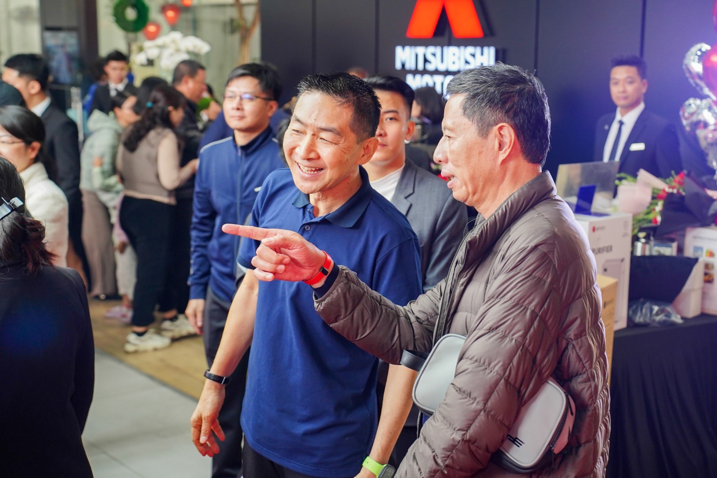 mitsubishi an dan ha noi to chuc le ra mat mau xe destinator - khoi su van diem den - 9