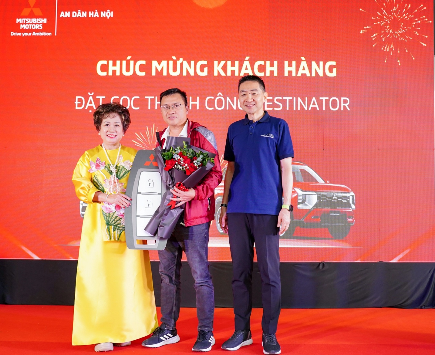 mitsubishi an dan ha noi to chuc le ra mat mau xe destinator - khoi su van diem den - 4