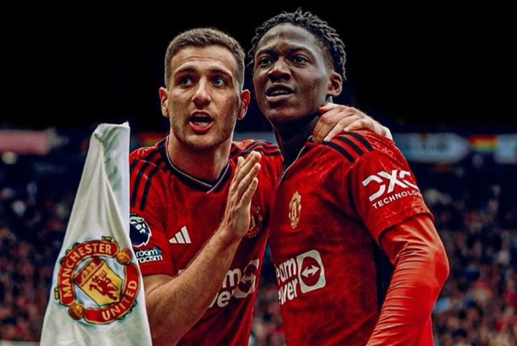 Tin mới nhất bóng đá sáng 7/12: Dalot chọn Mainoo làm đội trưởng tương lai của MU - 1