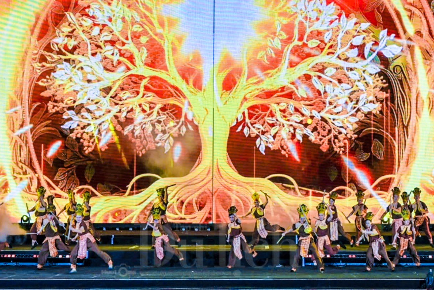 Rực rỡ Đêm Trà Đà Lạt: Hành trình ‘Tinh hoa kết nối năm châu’ mở màn Lễ hội Trà quốc tế 2025 - 7