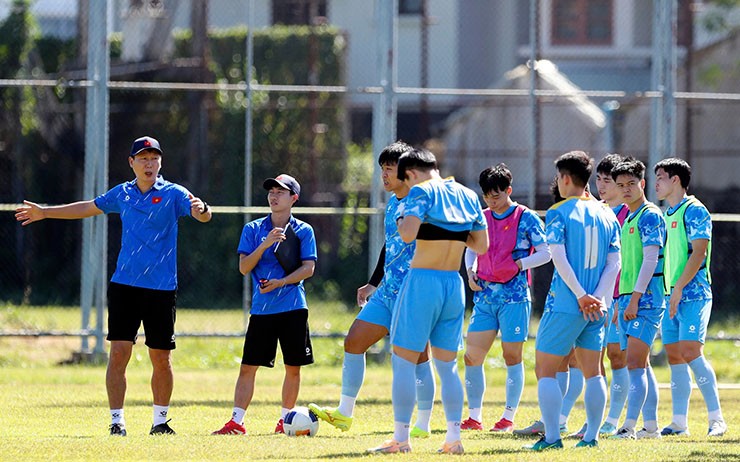 Thầy Kim sẽ "do thám" U22 Malaysia, yêu cầu U22 Việt Nam phải cải thiện điều này - 1