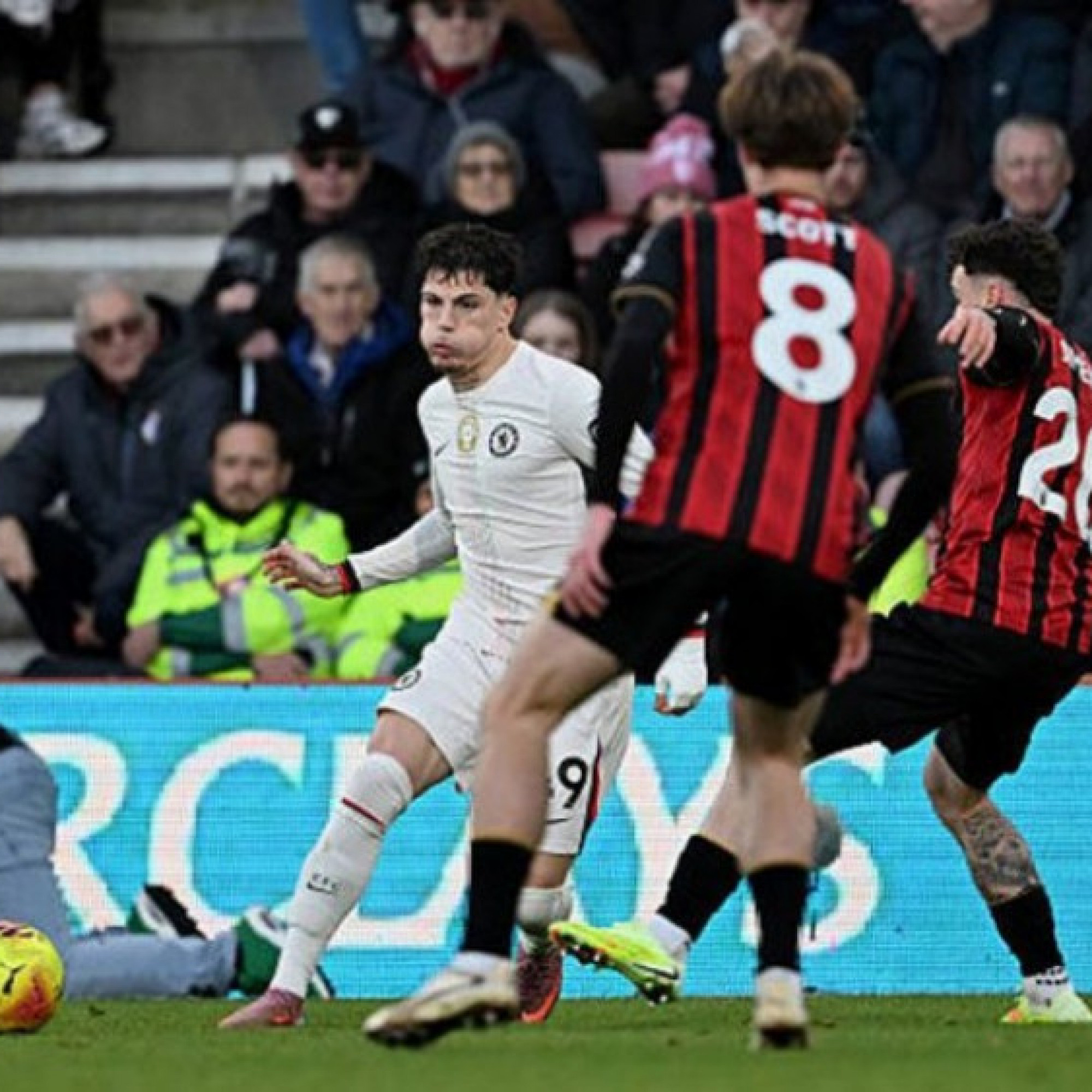  - Kết quả bóng đá Bournemouth - Chelsea: Ông lớn oằn mình (Ngoại hạng Anh)