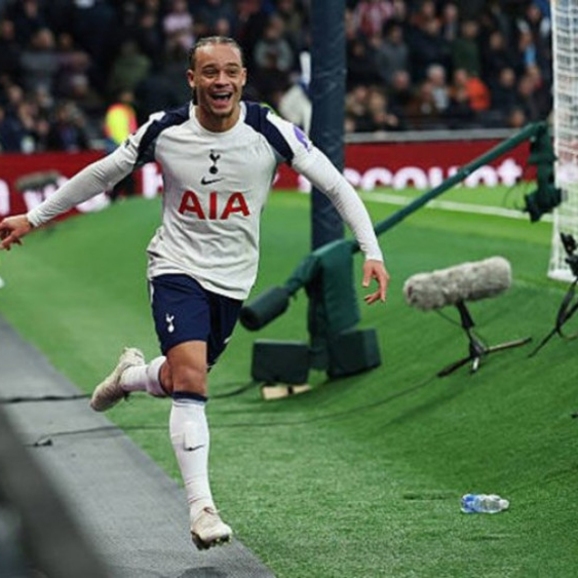  - Kết quả bóng đá Tottenham - Brentford: Xavi Simons tưng bừng giải hạn (Ngoại hạng Anh)