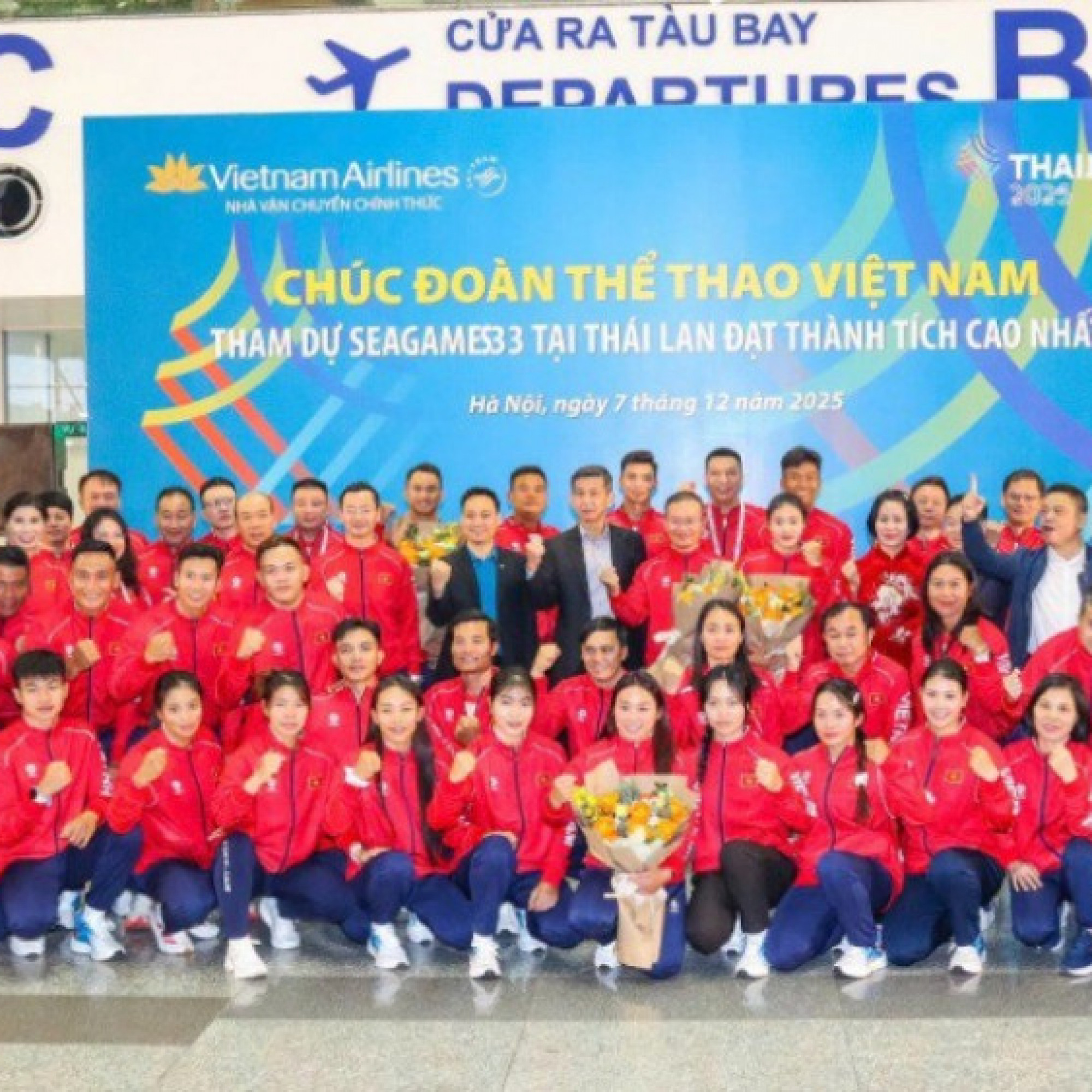  - "Đại quân" thể thao Việt Nam đổ bộ Thái Lan, sẵn sàng "gặt vàng" SEA Games 33