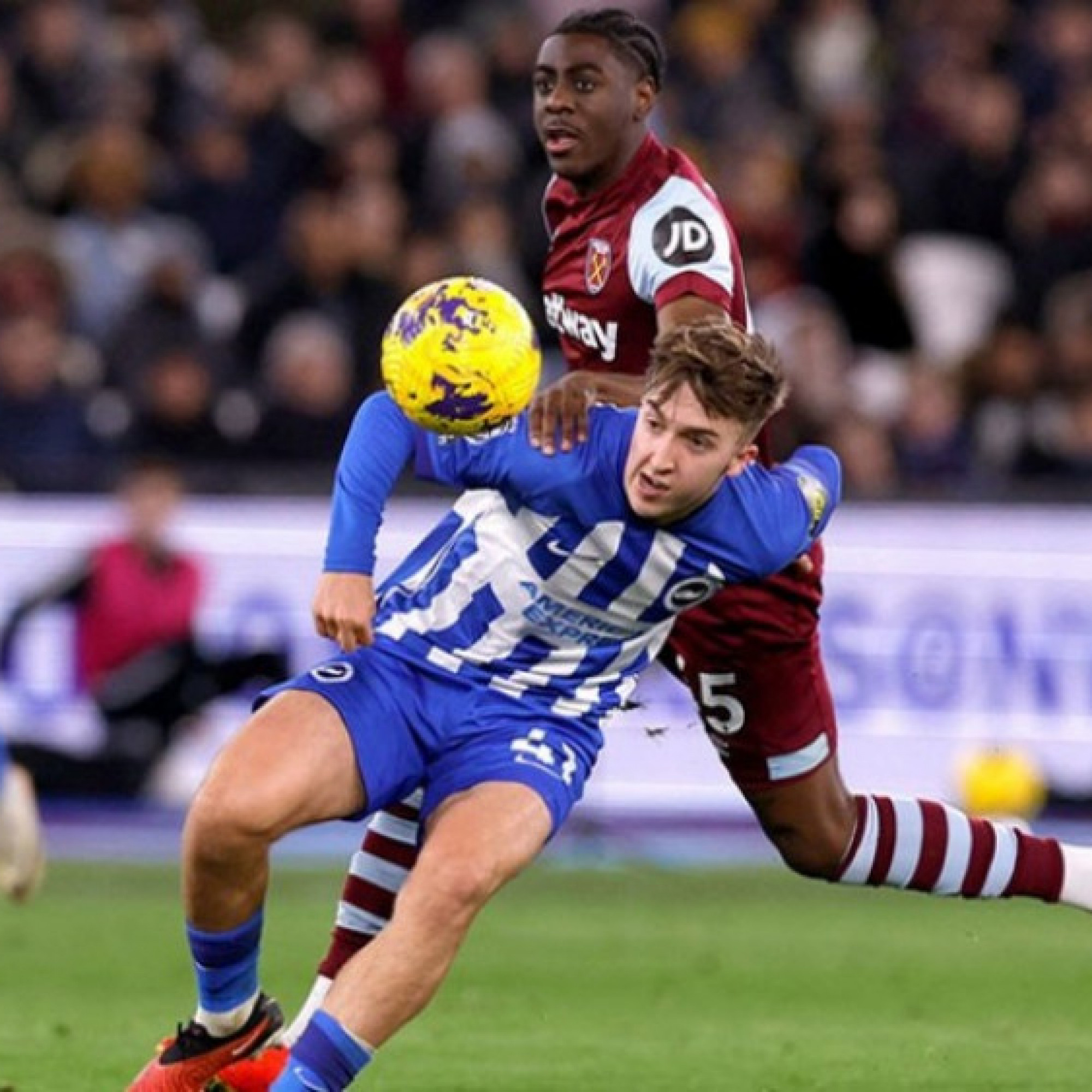  - Trực tiếp bóng đá Brighton - West Ham: Welbeck & Paqueta trở lại (Ngoại hạng Anh)