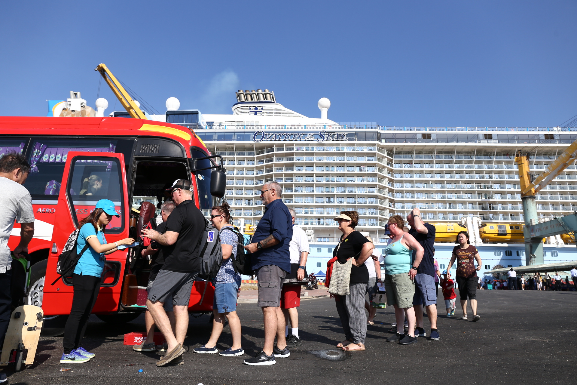 Khách quốc tế đến Việt Nam cao kỷ lục, tốc độ tăng trưởng vào nhóm cao nhất thế giới - 5