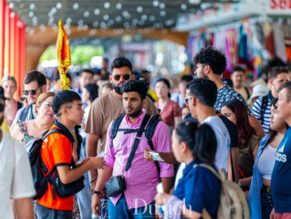  - Khách quốc tế đến Việt Nam cao kỷ lục, tốc độ tăng trưởng vào nhóm cao nhất thế giới