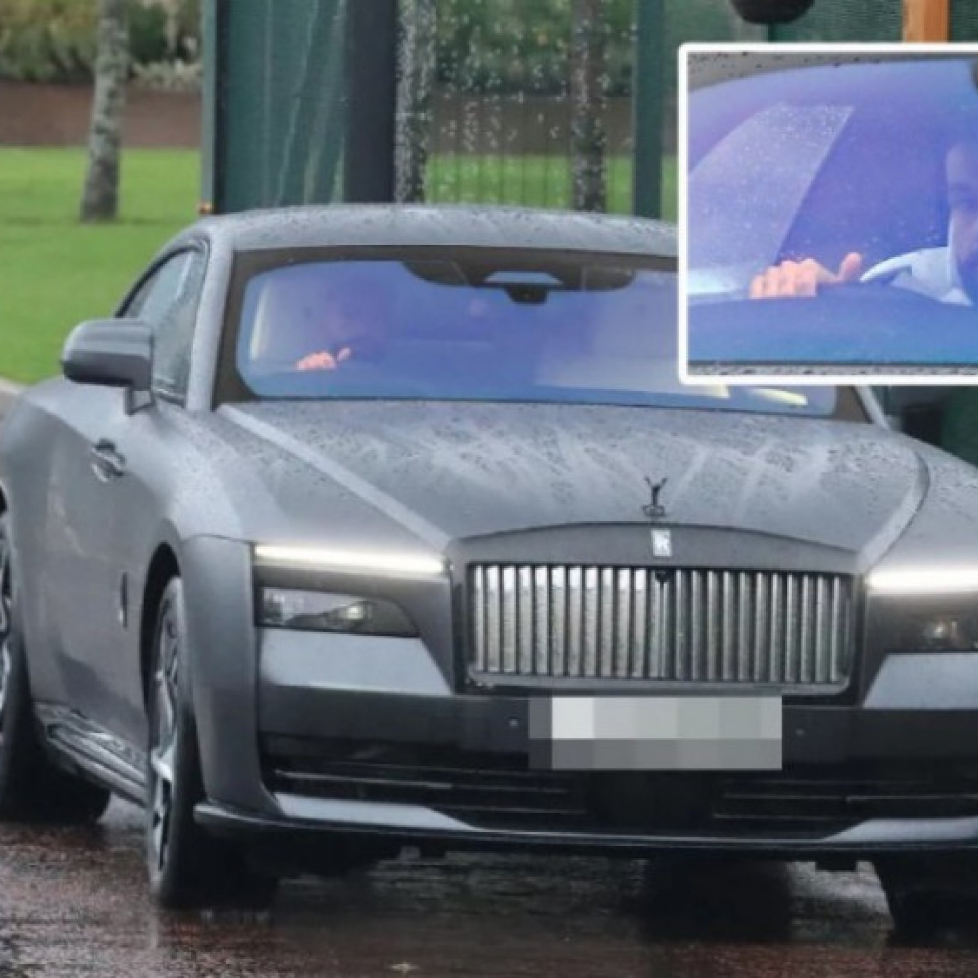  - Salah vẫn đi tập bình thường sau lùm xùm, sắp nhận án phạt nặng từ Liverpool