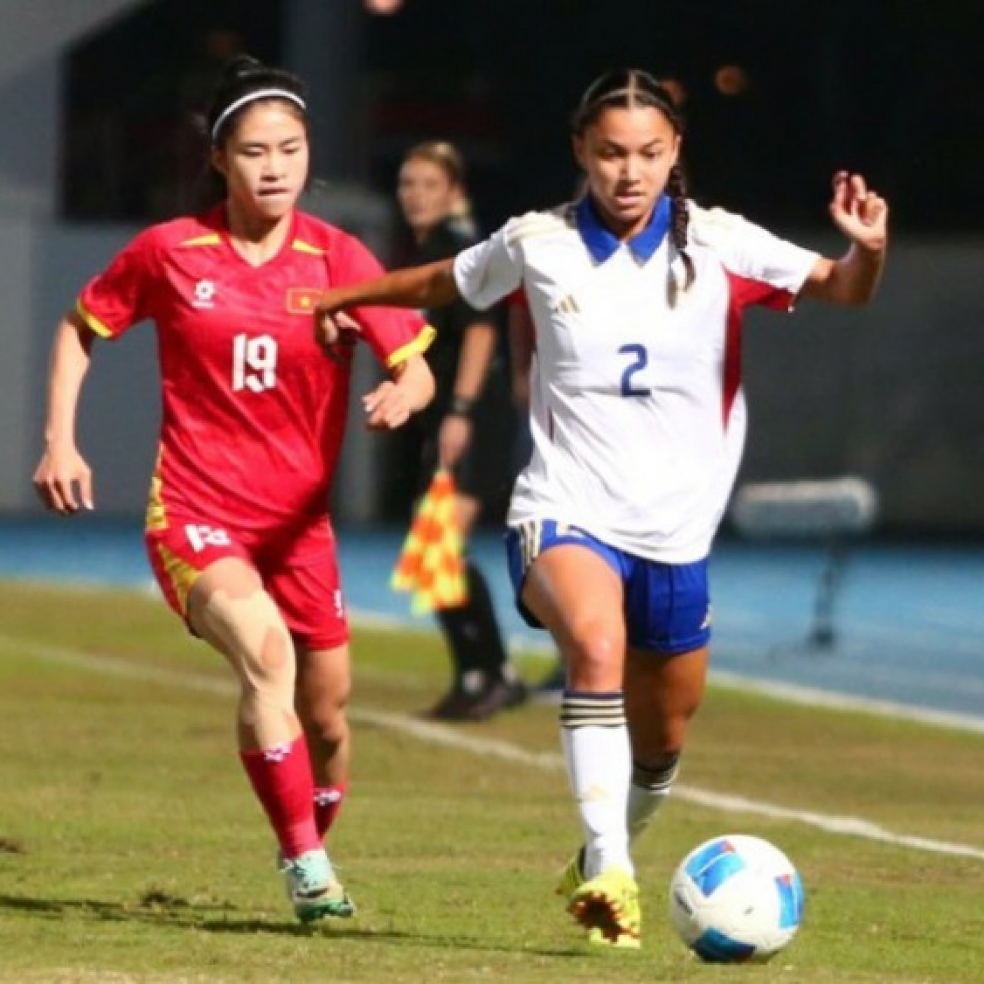  - Video bóng đá ĐT nữ Việt Nam - Philippines: Tiếc nuối cơ hội (SEA Games)