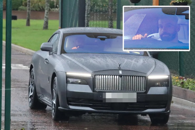 Salah vẫn đi tập bình thường sau lùm xùm, sắp nhận án phạt nặng từ Liverpool - 1