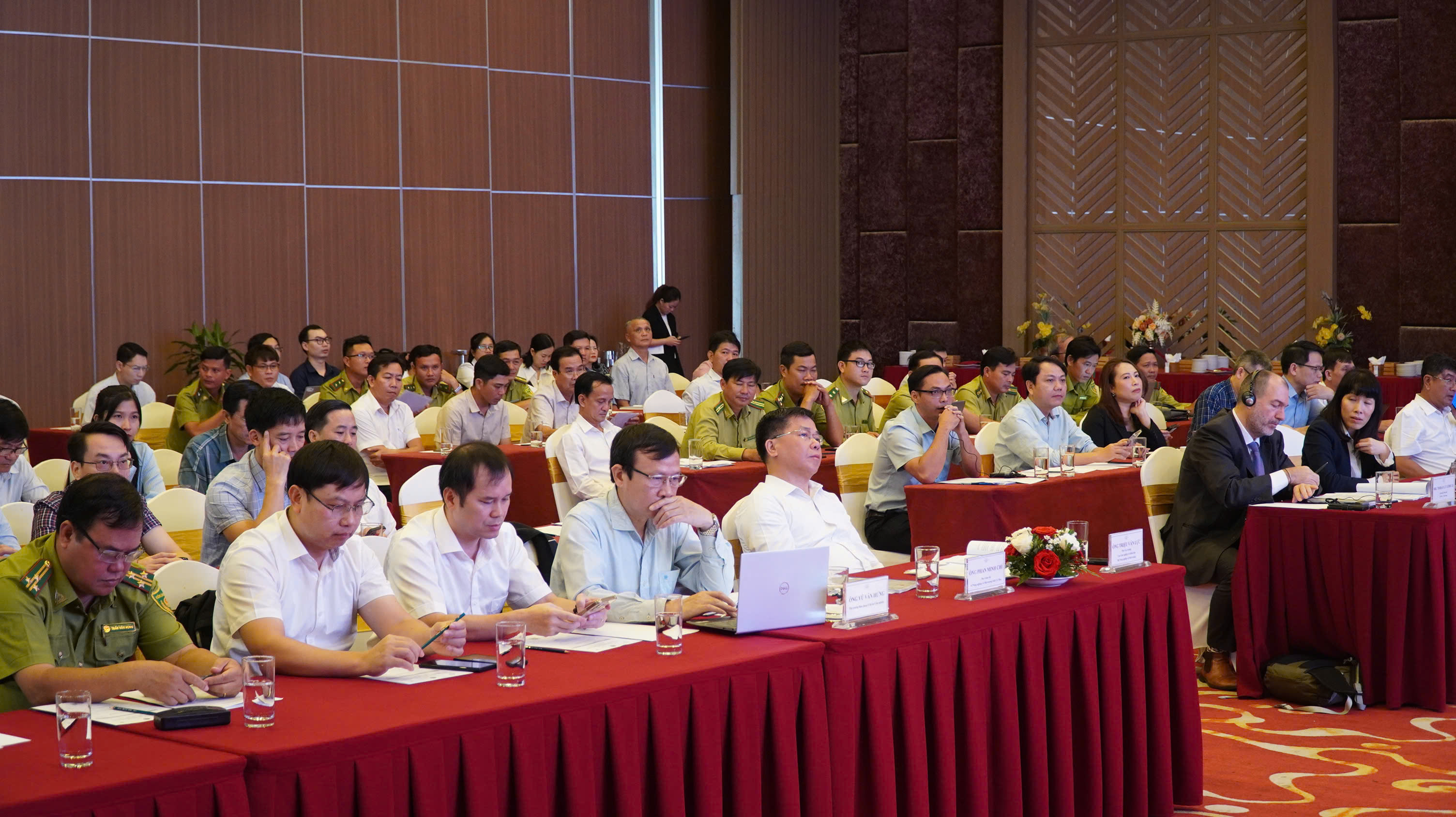 Hơn 2.630 tỷ đồng đầu tư cho ‘lá chắn xanh’ ven biển - 1