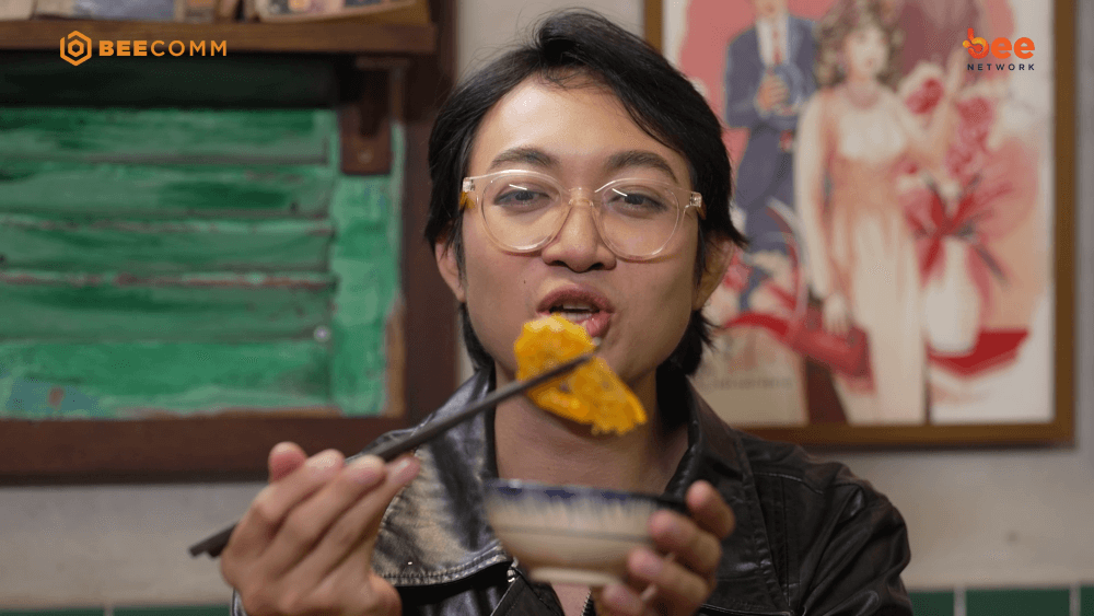 Lâm Nguyễn và Năm Chà khám phá quán nướng hoài cổ trong Tập 33 Quán ăn hạnh phúc - 2