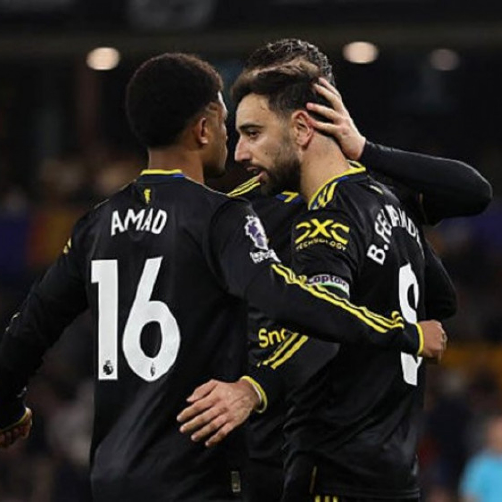  - Bảng xếp hạng Ngoại hạng Anh: MU bứt lên top 6, phả hơi vào gáy Chelsea