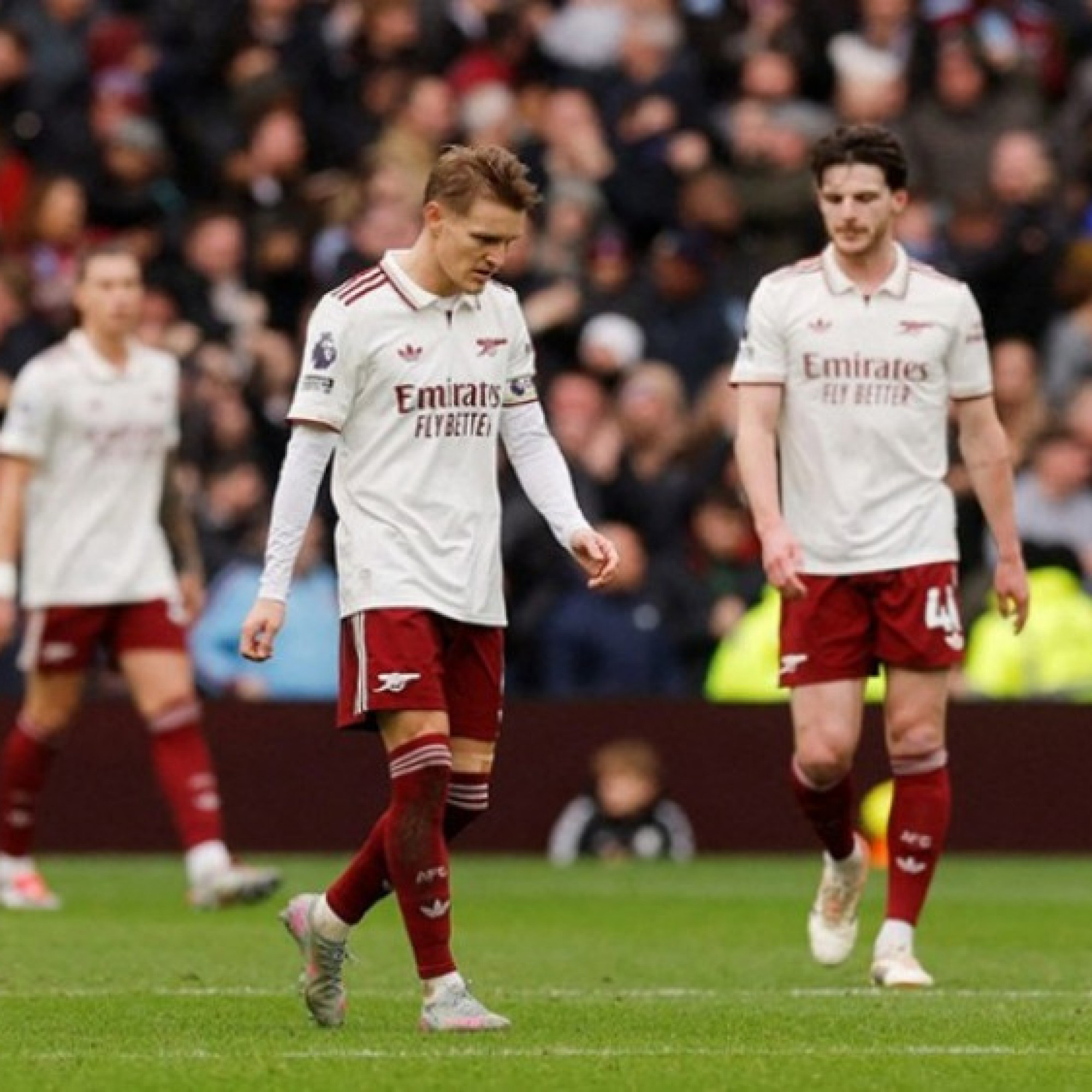  - Arsenal bắt đầu run rẩy: Khi trò chơi "hắc ám" của Emery tiếp sức cho Man City