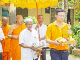  - Vĩnh Long sắp diễn ra lễ tôn vinh khai Tổ dừa sáp đất Trà Vinh