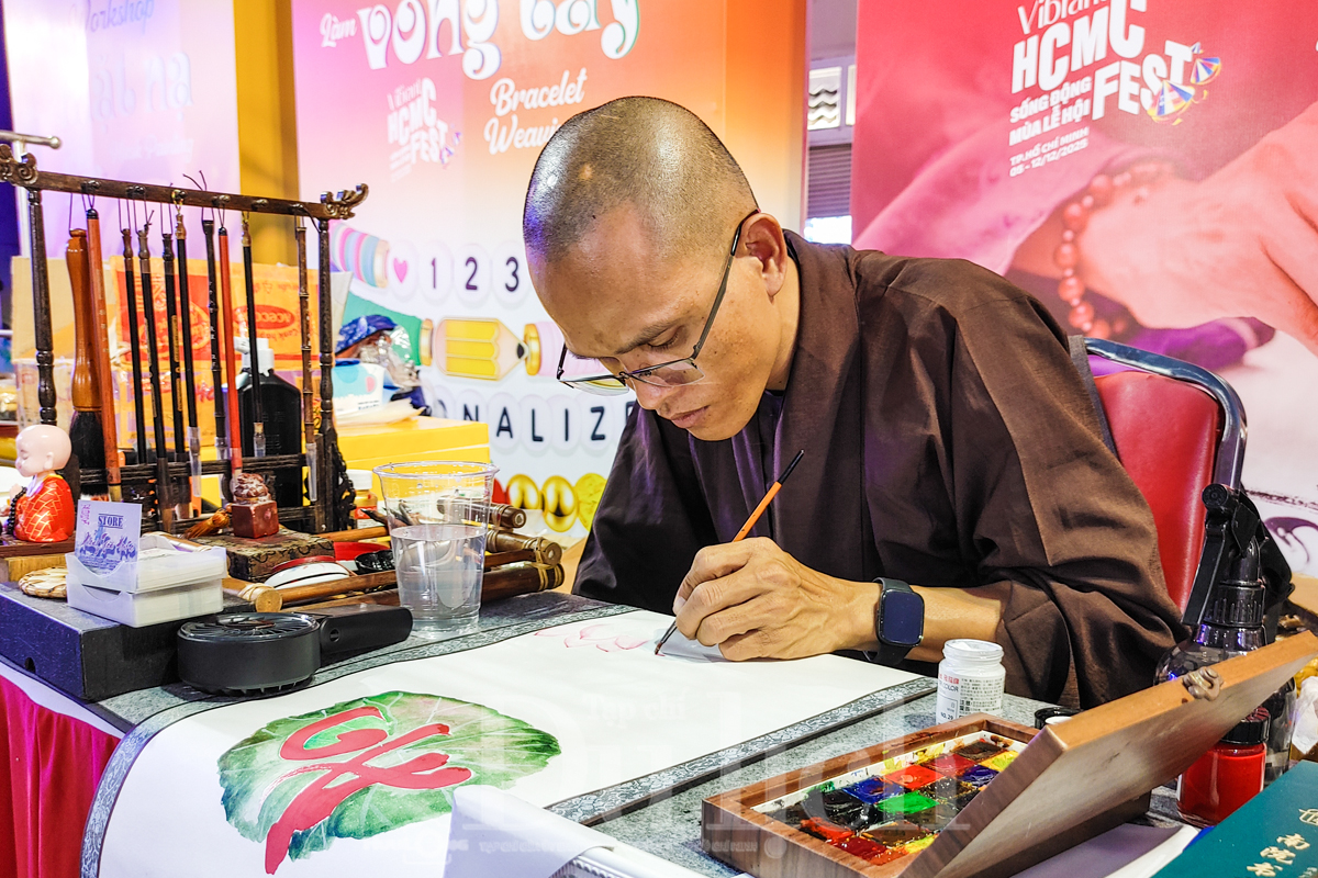 ‘Authentic Night’ - Đêm đại sứ thăng hoa giữa lòng Sài Gòn trẻ trung và giàu bản sắc - 10