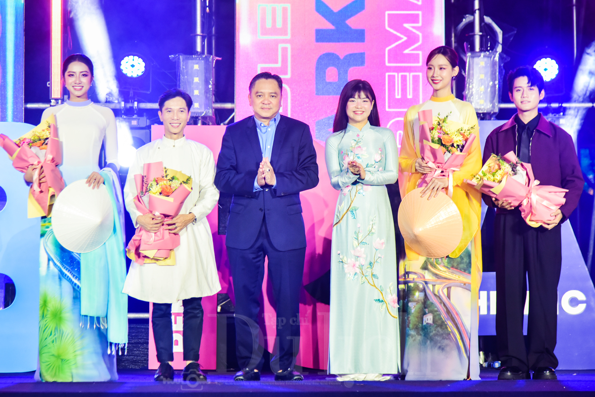 ‘Authentic Night’ - Đêm đại sứ thăng hoa giữa lòng Sài Gòn trẻ trung và giàu bản sắc - 4