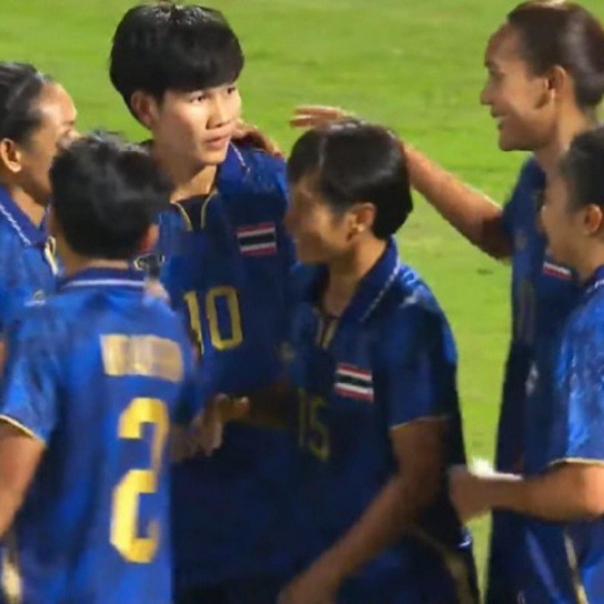  - Video bóng đá ĐT nữ Thái Lan - Singapore: Thủng lưới từ "không chiến" (SEA Games)