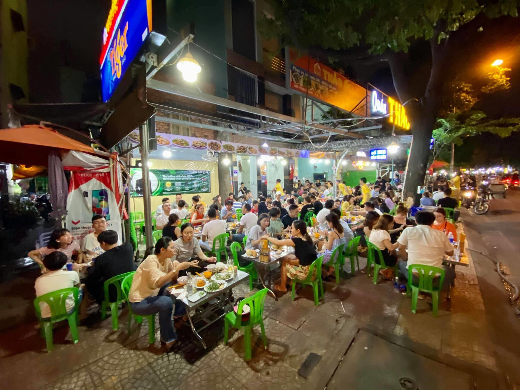 Tăng cường quản lý an toàn thực phẩm tại các phố ẩm thực và khu du lịch - 3