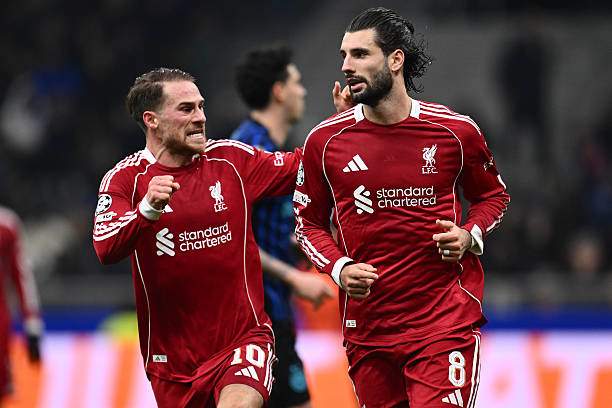Salah chỉ là “con sói cô đơn”, Arne Slot tạm không lo bị lật ghế ở Liverpool sau trận thắng Inter - 1