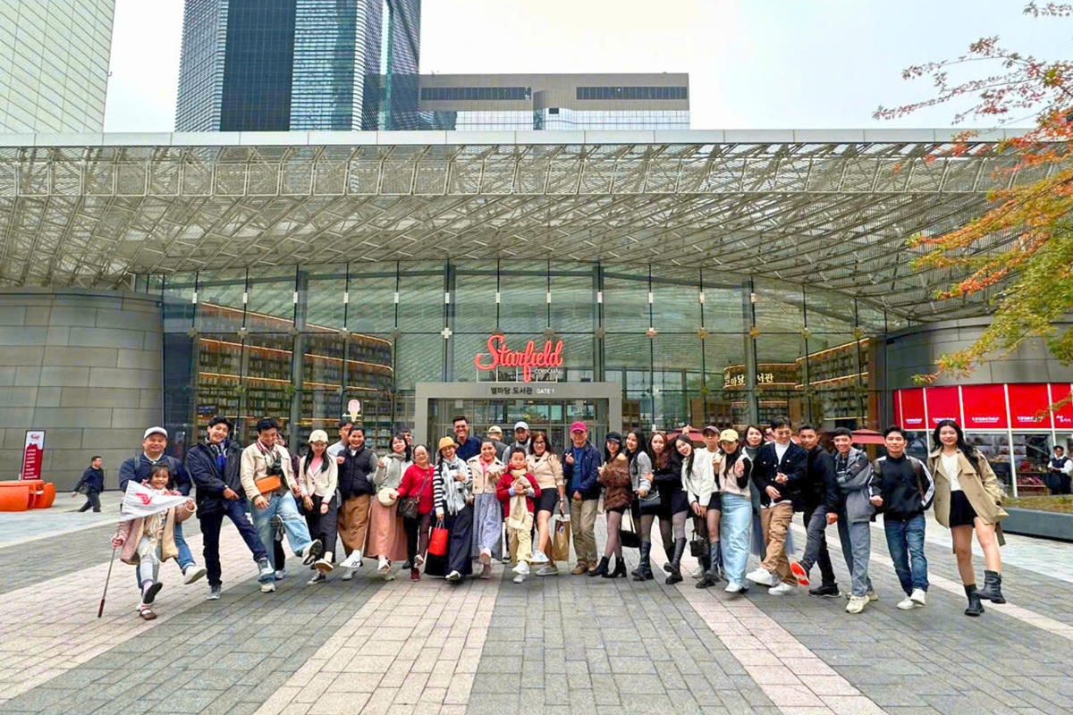 Du lịch rộn ràng bước vào Tết 2026 - 4