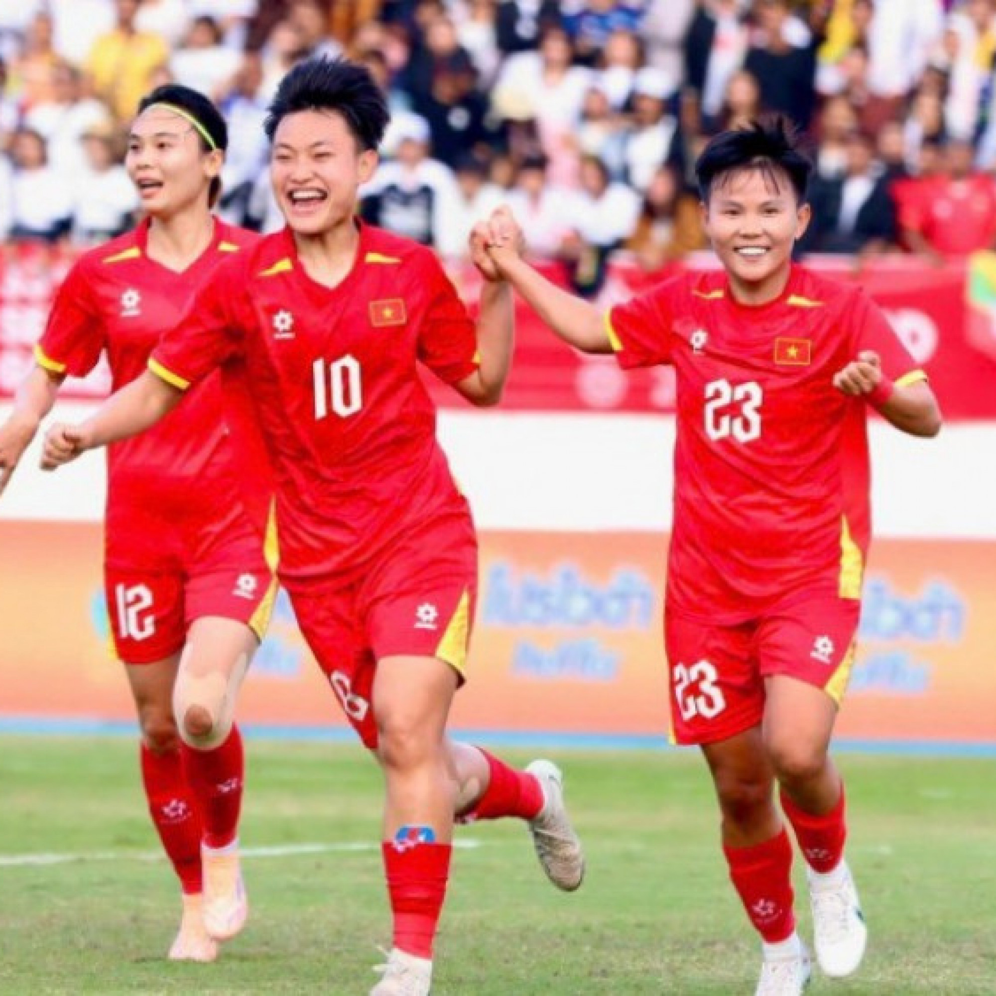  - Trực tiếp bóng đá ĐT nữ Việt Nam - Myanmar: Vạn Sự, Bích Thùy liên tiếp lập công (SEA Games)