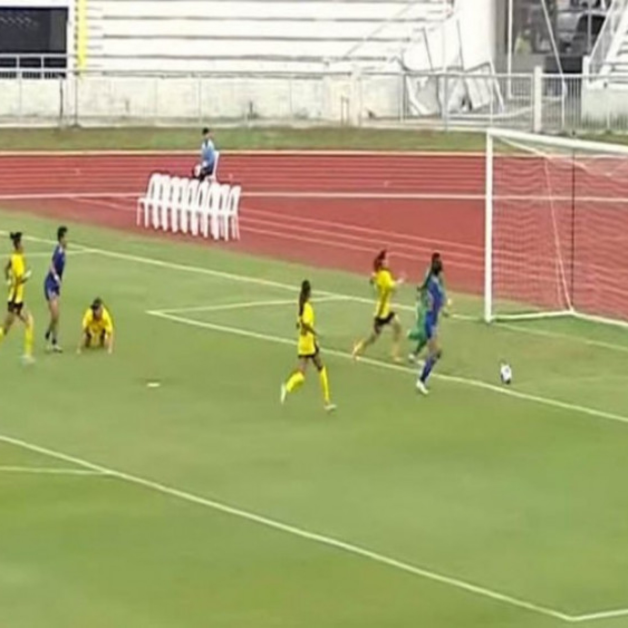  - Video bóng đá ĐT nữ Philippines - Malaysia: Bước ngoặt cuối hiệp 1 (SEA Games)