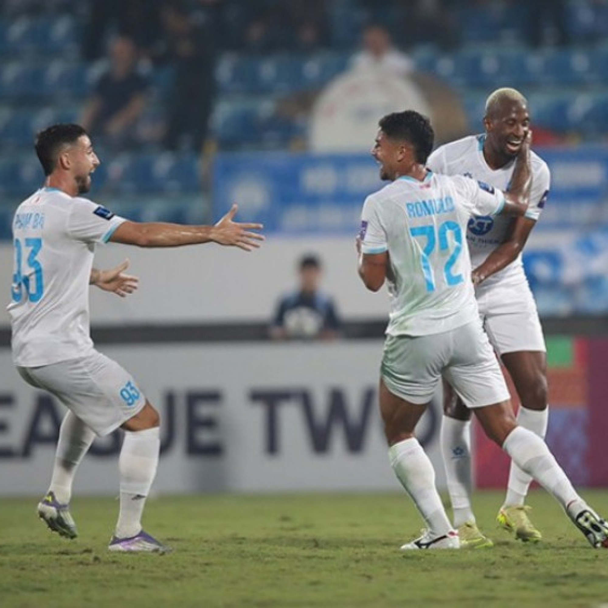  - Kết quả bóng đá Nam Định - Eastern AA: "Đại tiệc" 9 bàn tưng bừng (Cúp C2 châu Á)