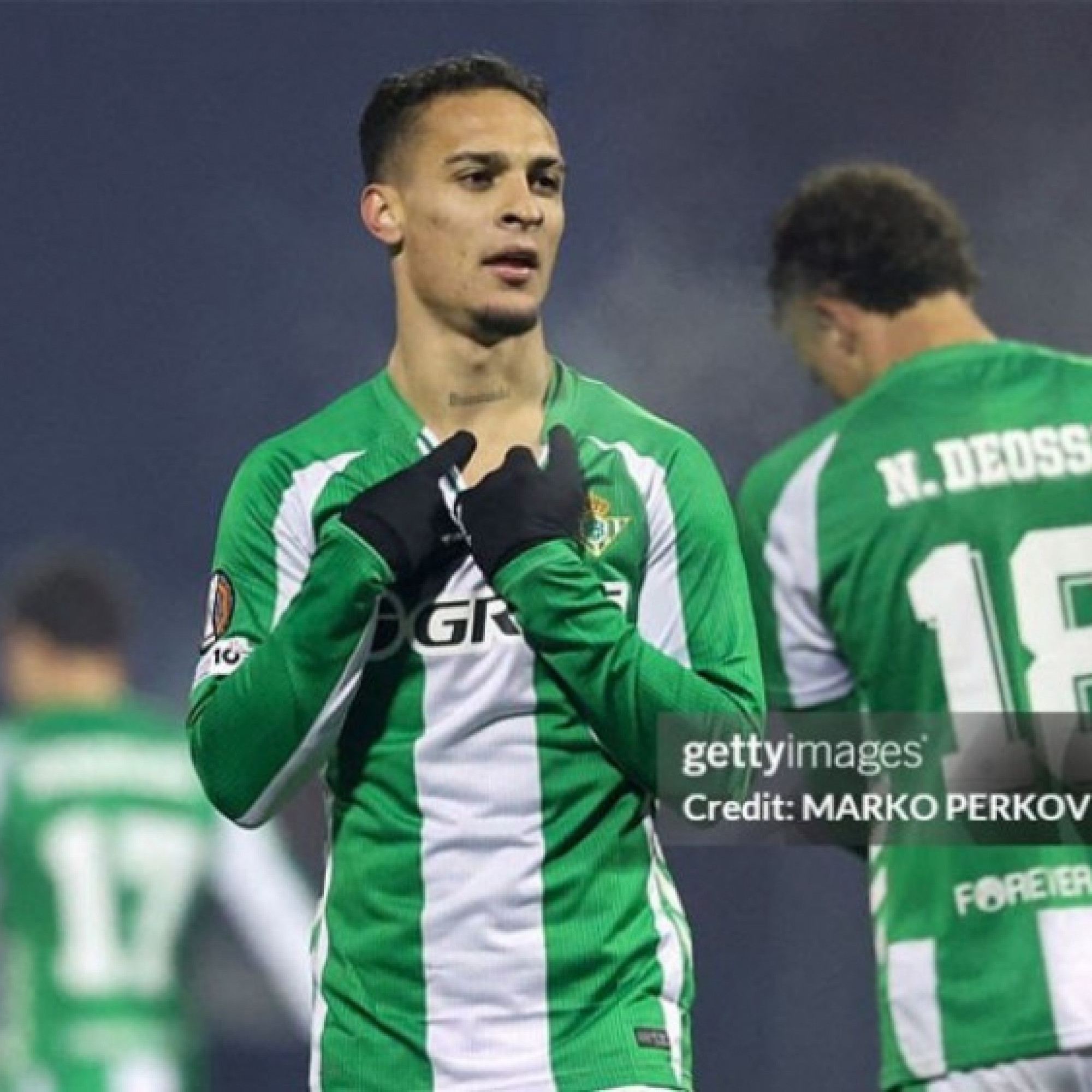  - Antony bay cao ở Betis ghi bàn nhiều hơn tất cả sao MU, ngang ngửa Yamal