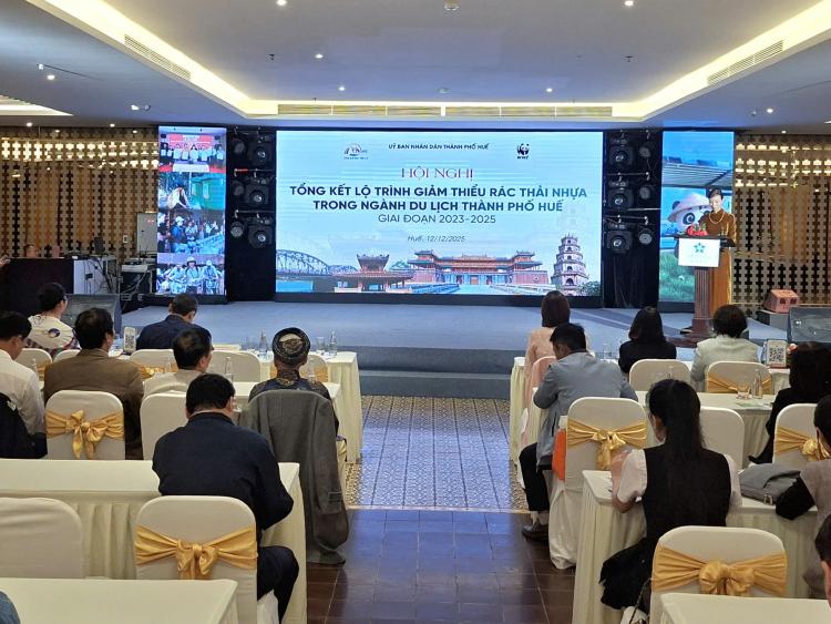 Lan tỏa phong trào giảm nhựa ở xứ Huế