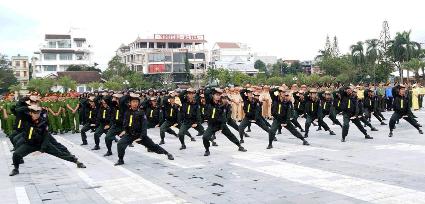 quang ngai trien khai dot cao diem ra quan tran ap toi pham - 2